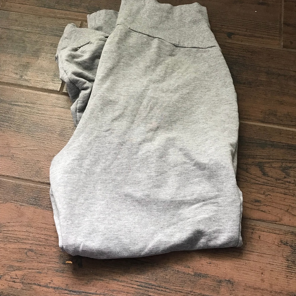 2 maternity joggers